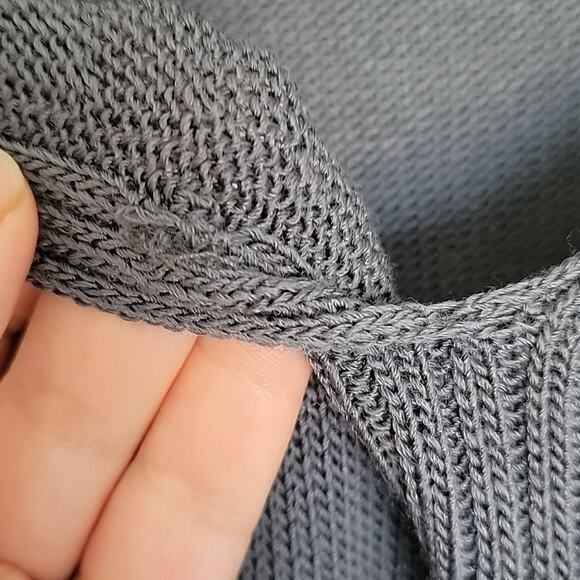 St. John Wool Blend Dolman Sleeve Sweater, M - Picture 11 of 11